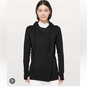 Lululemon coast easy wrap black Asymmetrical sweatshirt